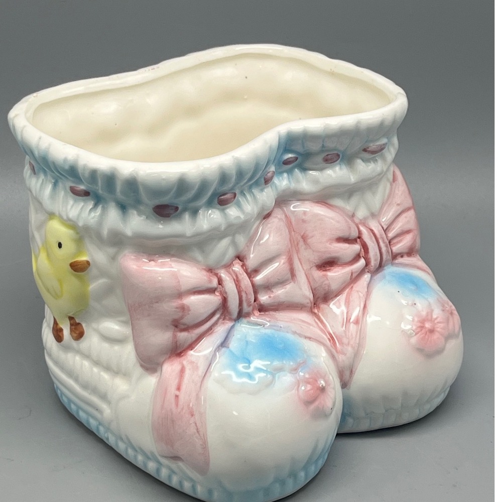 Vintage Baby Booties Planter, Pink and Blue Baby Nursery Decor  1960s‎